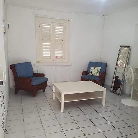 Top Central Location, Private Apartment, In The City Willemstad